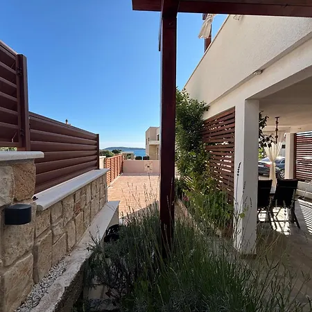 Διαμέρισμα Luxury Nr