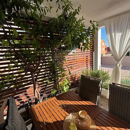 Luxury Nr * Sibenik