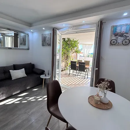 Luxury Nr Διαμέρισμα Σίμπενικ