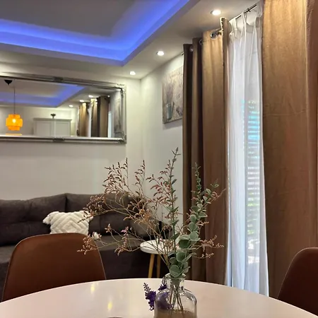 Apartment Luxury Nr *