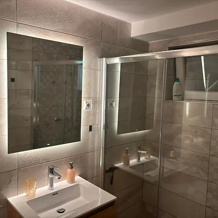Luxury Nr Apartment Šibenik