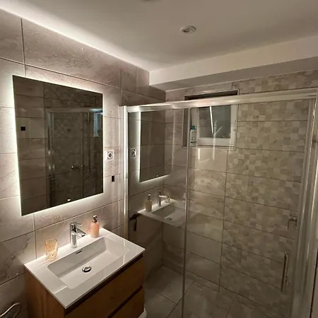 Luxury Nr Apartment Šibenik