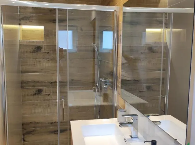 Luxury Nr * Šibenik